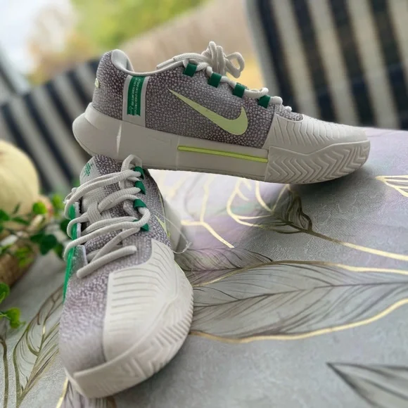 Nike GP Challenge 1 Premium size 6 Tennis Shoes Sports Hard Court .FJ2044-001. - Picture 7 of 14